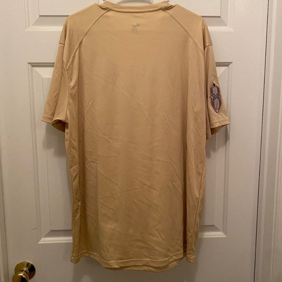 Swagger Apple TV Show Cedar Crest Prep Mustangs Prop Worn Shooting Shirt XL - Picture 2 of 6